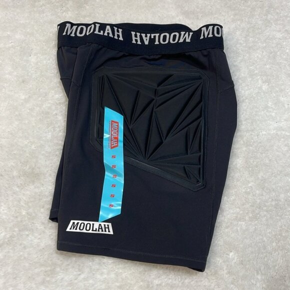 MOOLAH Women's Padded Compression Basketball Short - Picture 11 of 13